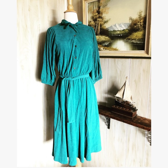 Vintage Dresses & Skirts - 🥀5/$25 1970’s Green Terry Cloth Dress